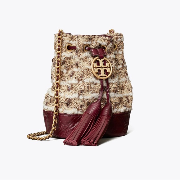 Tory Burch Handbags - 💢NWOT💢 Tory Burch Burgundy and Cream Bucket Bag 🛍️